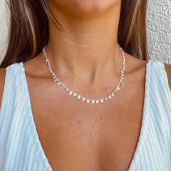 Choker Amaea com Mini Moedinhas Folheada a Prata