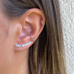 Brinco Amaea Ear Cuff Zirconias Coloridas Folheado a Prata - 1 Ano de Garantia no Banho