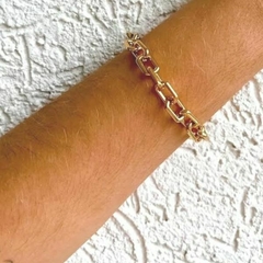 Pulseira Amaea Elos Retangulares com Fecho Imã de Coração Folheado a Ouro 18k