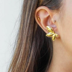 Brinco Amaea 4 Pétalas Folheado a Ouro 18k