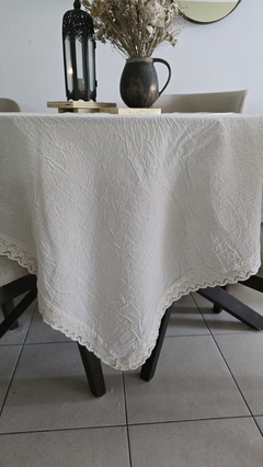 Mantel rectangular con puntilla en internet
