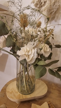 Ramo de flores secas y tela + Florero liso