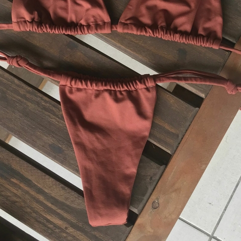 Calcinha cortininha - Marrom