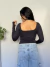 Blusa 2 em 1 (manga longa) - Preto na internet