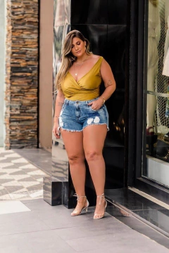 BODY - MAIÔ DOIS EM UM DOURADO - comprar online