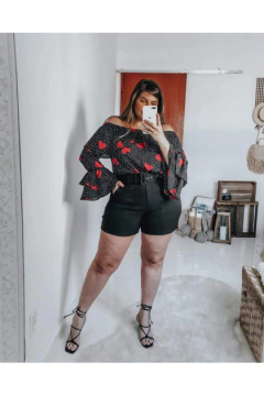 BLUSA OMBRO A OMBRO CORAÇÃO COM AMARRAÇÃO - comprar online