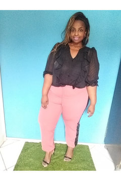 CAMISA EM TULE PRETA