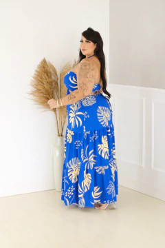 VESTIDO ARGOLA FOLHAS MULTIFORMAS -  Roupas Plus Size Femininas  Imperdível | EMPODERATTA