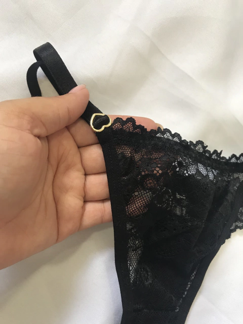 Fio Lucy Toda em Renda e Fio Duplo de Microfibra com Regulagens - 5 cores - comprar online