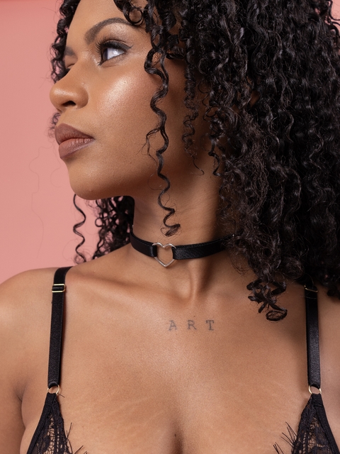 Chocker Coração Preta