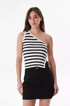 Musculosa Olivia en internet