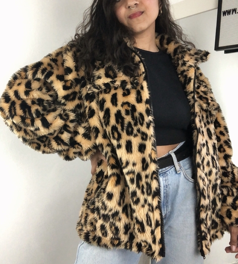 Casaco Leopardo Riaj - comprar online