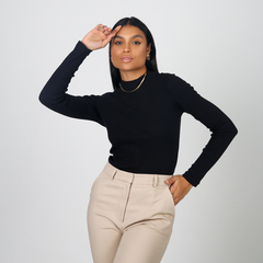 GOLA TURTLENECK MANGA LONGA EM RIBANA DE ALGODÃO - PRETA - comprar online
