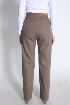 Calça Maria - Marrom na internet