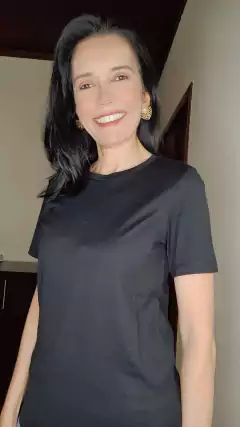 T-SHIRT GOLA CARECA ALGODÃO EGÍPCIO - PRETA - comprar online