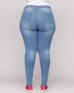 37711-Calça-Jeans-Feminina-Cigarrete-Plus-Size-Shyro's
