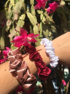 Kit de xuxinhas/ scrunchies - Antúrio