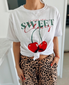 Remera CHERRY - tienda online