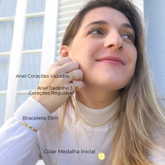 Imagem do Colar Medalha Inicial Personalizada Banho de Ouro 18k