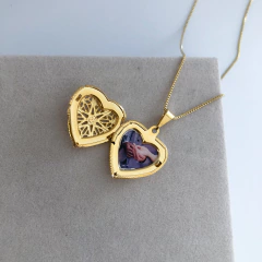 Relicário Colar Coração Vazado Banho de Ouro 18k - Elephann Acessórios