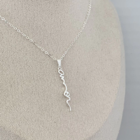 Colar Pingente Amor Banho de Prata - comprar online