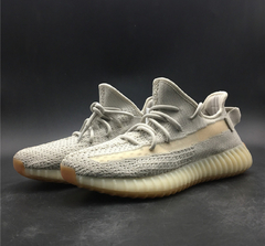 Tênis Yeezy importado 10/15 dias