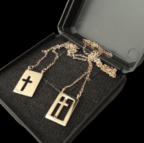 Escapulario ouro 18k crucifixo - comprar online