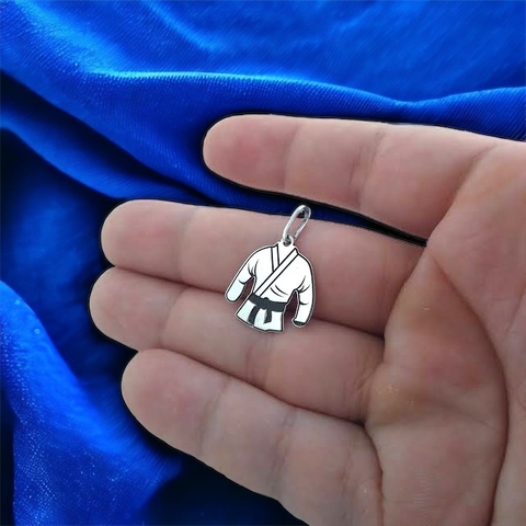 Pingente de prata kimono