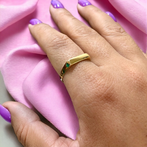 Anel chapinha de ouro 18k