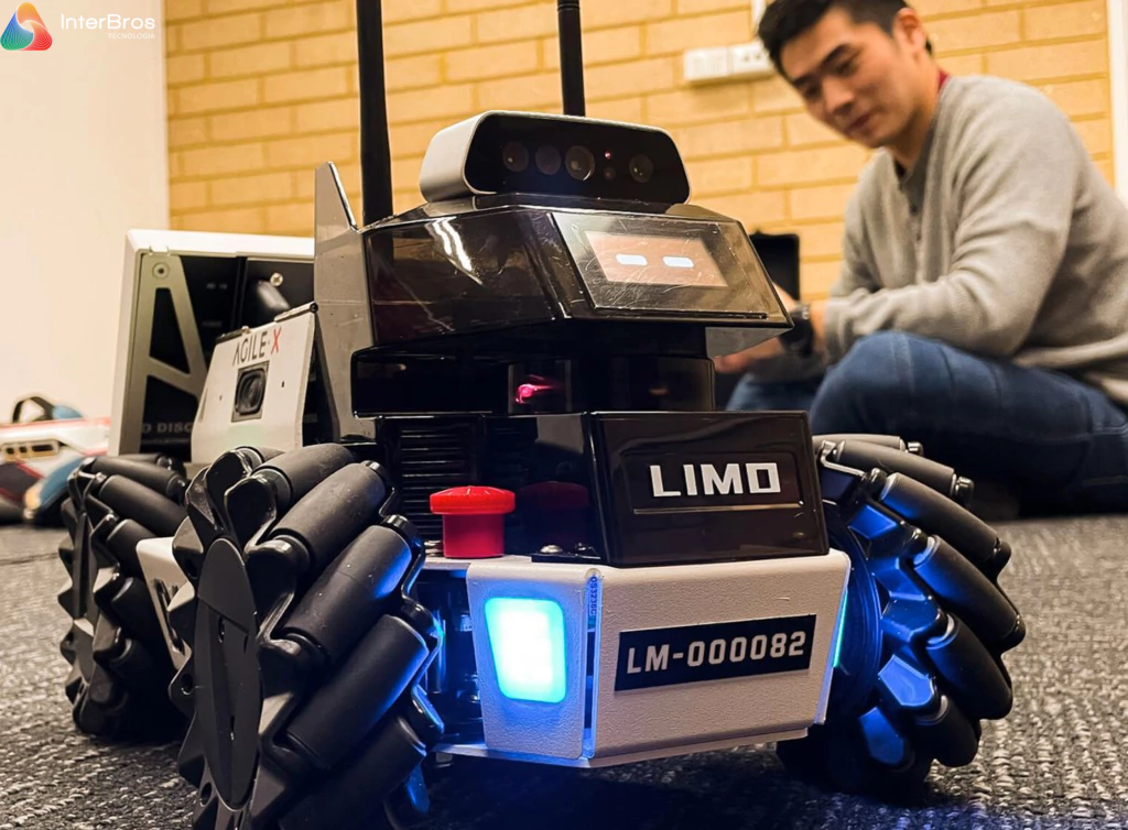 Image of Agilex LIMO , Open-Source Mobile Robot (ROS compatible) , Autonomous 4X4 Mobile Robot , Artificial Intelligence , Educacional , Pesquisa , Competição , +12 anos