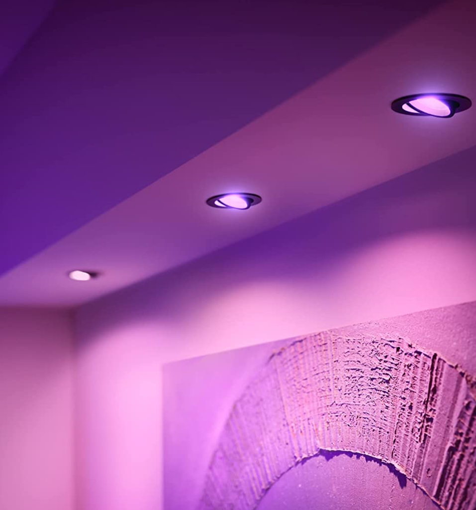 Philips Hue White and Color Ambiance Recessed Spotlight Bluetooth Centura | Nova Geração | Luminária Spot Direcional Dicróica de Teto | Adequada para Locais Úmidos | Compatível com a Alexa, Google Assistant, Apple HomeKit e Samsung SmartThings | Substituia suas luminárias antigas com a tecnologia LED inteligente na internet