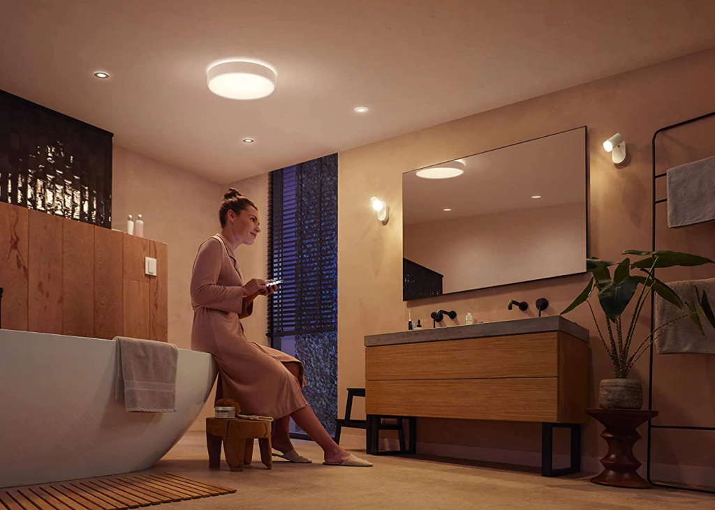 Philips Hue White & Color Ambiance Xamento Large l Bathroom Smart Ceiling l Luminária de Teto Inteligente Grande l Feita para Banheiros l A Prova D' Água l WiFi e Bluetooth l Alto Fluxo Luminoso 3.700 lumen l LED Integrado l Compatível com Alexa, Apple Homekit & Google Assistant l Requer Hue™ Bridge - tienda online