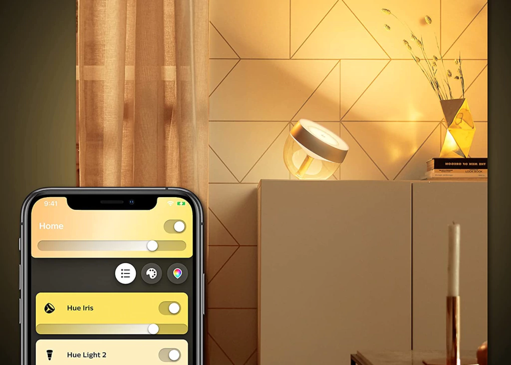 Image of Philips Hue Iris l Limited Edition Gold l White and Color Ambiance l Bluetooth Table Lamp Smart Lighting l 2ª Geração l Luminária de Mesa e Piso l Compatível com Alexa, Apple Homekit & Google Assistant | Funciona com Bluetooth e/ou com a Hue Bridge l Kit2
