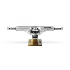 Truck Crail 146 HI Inferno Verde na internet
