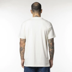 Camiseta RVCA Pantero “Off White”