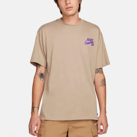 Camiseta Nike SB Logo Skate "Bege"