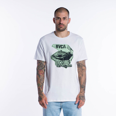 Camiseta RVCA Skate Vinyl Club "Branca"