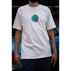 Camiseta Chamada Local Skate Globo " Branca Off White"