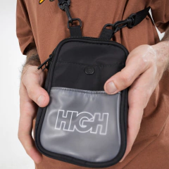 Shoulder Bag High Essential "Preta"