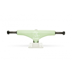 Truck Metallum 139mm MID Pro Model Antônio Juneka