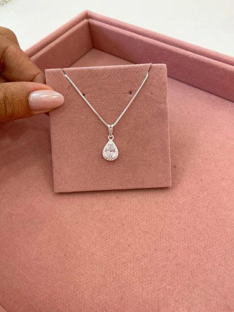 Colar Gota Zircônia
