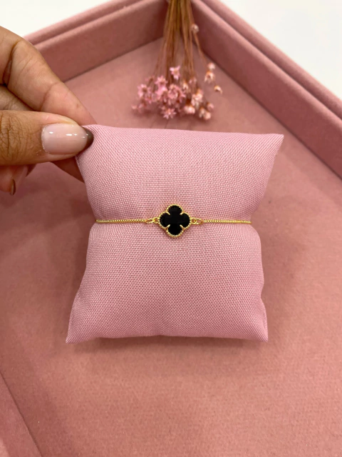 Pulseira Trevo Preto