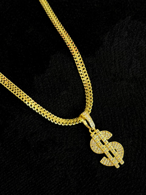 Kit Corrente Grumet Lacraia 4mm + Pingente Cifrão Cravejado com Pedras Zircônias, Tamanho P - comprar online