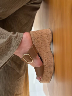 Tamanco Nauira Cortiça na internet