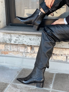 Imagem do Bota crocodile black