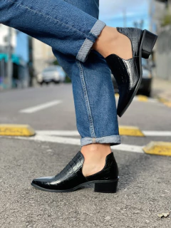 Sapato recortado Charlote preto - loja online