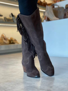 Bota Penélope Camurça marrom - Jamile Calçados Exposição