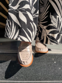 Mocassim Margarete Fendi na internet