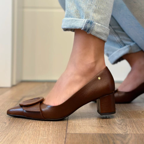 Scarpin Helenize Conhaque - comprar online