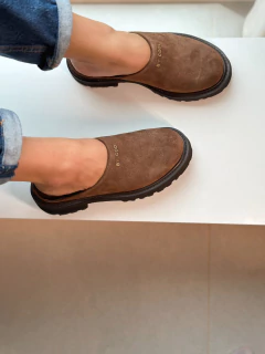 Mule Tratorado Chocolate